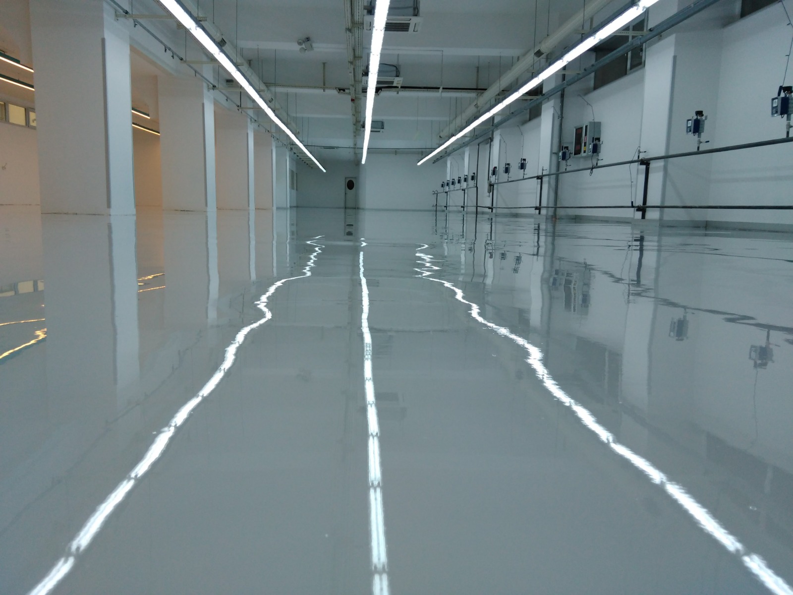 Epoksi zemin kaplama nedir? Özellikleri nelerdir?